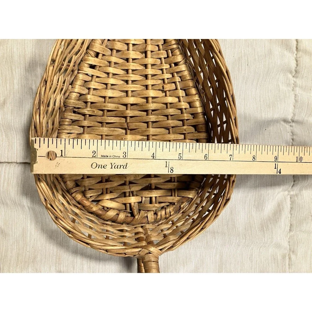 Vintage Handled Leaf Woven Wicker Basket 15